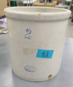 lot 61 image: Nice 2 gallon Red Wing crock