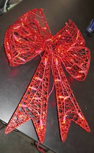 lot 79 image: TWO 24 inch LED red bows - used but work fine