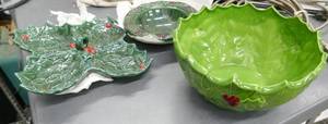 lot 174 image: THREE ceramic Christmas bowls
