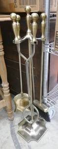 lot 181 image: Fireplace tools
