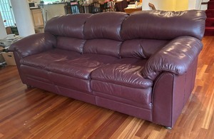 Horizons by Pallister Leather Sofa  Couch