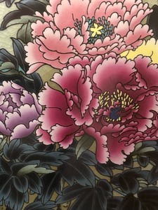 Large Decorative Chinese Vase
