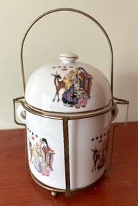 Chinese Soup Container and Textile