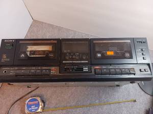 lot 77 image: Sony Stereo Cassette Deck TC-W230