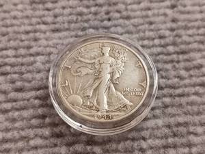 lot 9 image: 1944 Walking Liberty Half Dollar