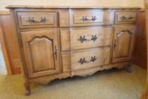Thomasville Buffet cabinet