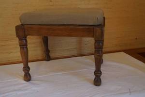 stool