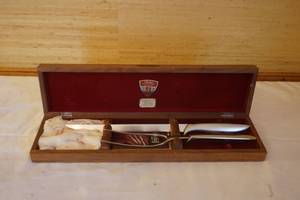 carving set
