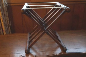 suitcase rack