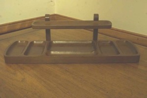 Dresser organizer