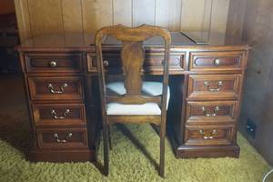 Desk