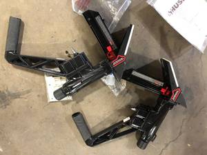 Lot of 2 Husky Pneumatic 3-in-1 15.5-Gauge and 16-Gauge 2 in. Flooring Nailer and Stapler with Quick Jam Release  Customer Returns See Pictures