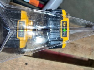 DEWALT 20V MAX XR Premium Lithium-Ion 5.0Ah Battery Pack (2 Pack)