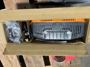RIDGID 18V Lithium-Ion MAX Output 4.0 Ah Battery and Charger Starter Kit