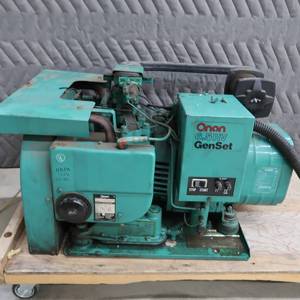lot 1 image: ONAN 6.5 RV GENSET GENERATOR
