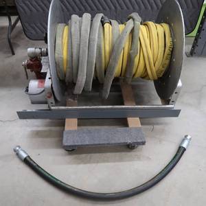 lot 8 image: HOSE REEL WITH HOSE HANNAY