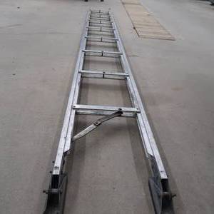 lot 14 image: DUO SAFYTY 10 ATTIC LADDER
