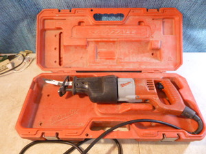 lot 41 image: Milwaukee Heavy Duty Sawzall