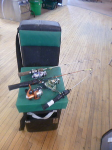 lot 62 image: The Keeper DLX Ice Fishing Chair