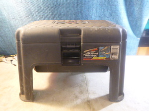 lot 67 image: Rubbermaid Step Stool Toolbox