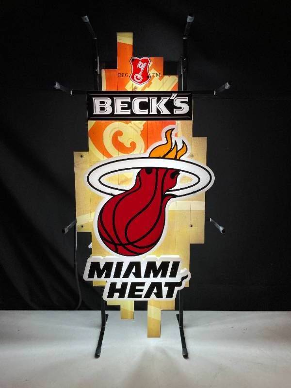 lot 66 image: Becks Miami Heat NBA neon, NIB