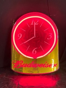 lot 91 image: Budweiser clock with Ruby neon tube, works