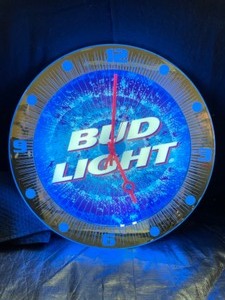 lot 92 image: Bud Light clock with neon, neon works, clock does not
