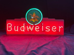 lot 135 image: Budweiser marquee neon