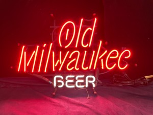 lot 137 image: Old Milwaukee Beer neon sign