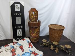Collection Of Dcor
