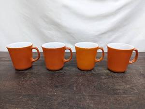 Set Of Four Pyrex Cups