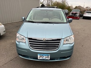 2010 Chrysler Town & Country Scooter Lift Van