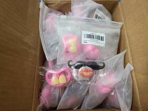 Box of super ugly baby pacifiers - Horrify your friends