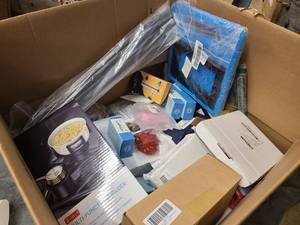 Box of small goods for electronics and more