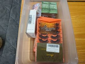 Tray of Eyelash and other beauty items