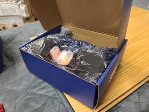 Blue Travelers Sleeping kit with mask, neck pillow and earbuds
