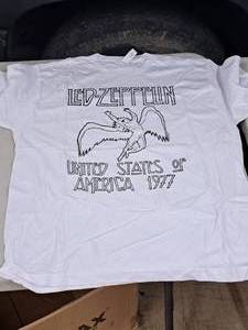 X-Large Led Zeppelin United States of America 1977 Rock T-Shirt