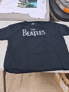 2X-Large The Beatles Sgt. Peppers Lonely Hearts Club Band Rock T-Shirt