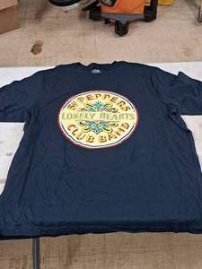 2X-Large The Beatles Sgt. Peppers Lonely Hearts Club Band Rock T-Shirt