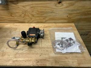 lot 89 image: COMET Pressure Washer Pump Assembly  3100 PSI, 2.5 GPM, Direct Drive, Gas, Model# DWD-K2530