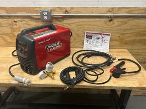 lot 49 image: LINCOLN ELECTRIC WELD-PAK 180i MP DV Flux-CoreMIG Multi-Process Welder  120V230V, 180 Amp Output, Model# K5257-1