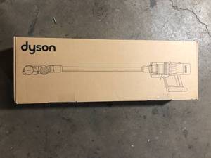 lot 17 image: Dyson V12 Cordless Stick Vacuum Cleaner  Customer Returns See Pictures