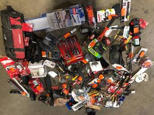 lot 3 image: Lot of Assorted Hand Tools and Hardware Various Models and Conditions Customer Returns See Pictures