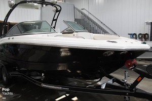 2016 Chaparral Wake Boat 216 SSI