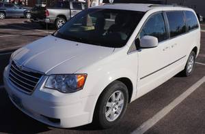 2010 Chrysler Town & Country Touring