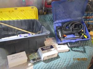 lot 62 image: Duo-Fast electric stapler