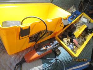lot 86 image: electric multi-tool and lots of accessories