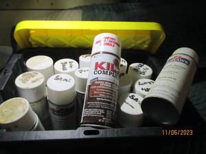 lot 87 image: 5-gallon tote full of assorted paints
