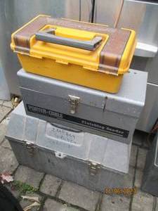 lot 106 image: Stack of (3) assorted empty toolboxes