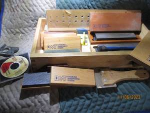 lot 174 image: Content of light tone drawer #2